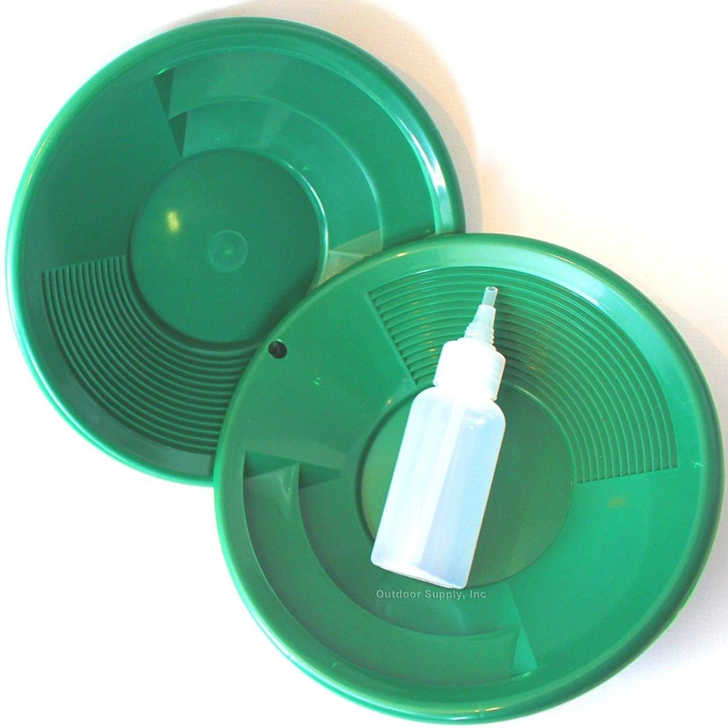 Gold Pans w/ Bottle Snuffer