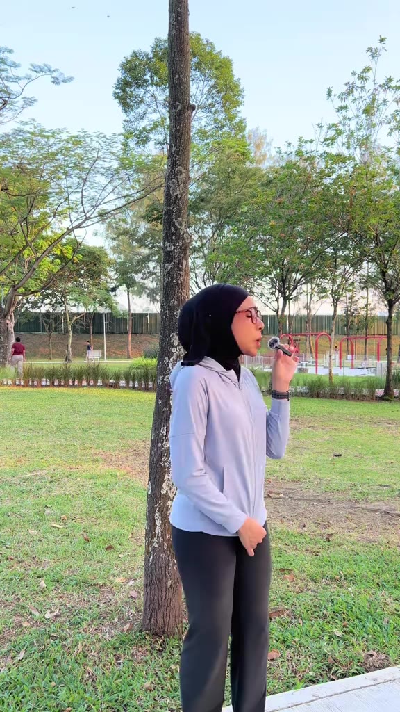 👩‍👩‍👦 Korang tahu tak, bila parents dah masuk umur 50+, badan diaorang makin perlukan nutrisi tambahan? 🌱 👉 Jangan tunggu lama, top up dengan Blackmores — lengkap dengan Vitamin D3, Kalsium & Magnesium untuk kesihatan harian parents korang ✨...