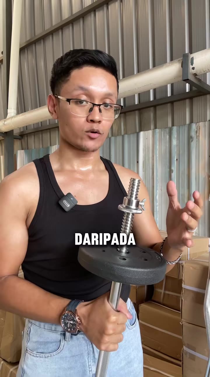 Barbell paling sesuai untuk homeworkout.     #barbell #Fitness #bodybuilding