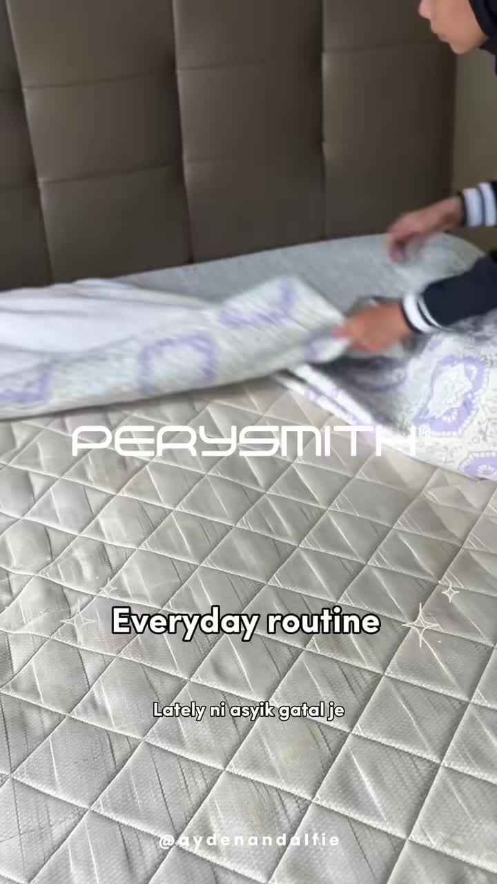 Selamat pagi everyone dah kemas katil ke belum? 🤪       #perysmith #tiktokviral #dustmites #allergy #debuhama