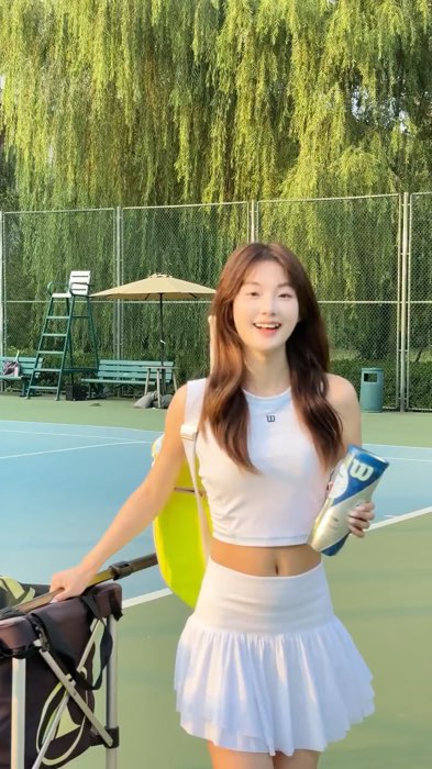 tennis vlog 🎾 #wilson #tennis #apparel #attire #racquet #viral #fyp #racket #tenis #网球
