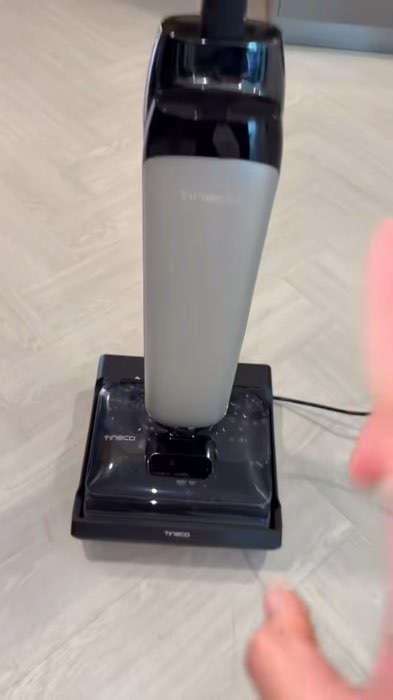 #Tineco #wetdryvacuum #vacuumcleaner #steamcleaner #cleaningtools #CleaningGadget #shopeelagimurah