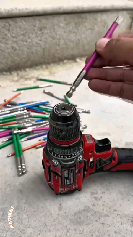 ƊⱭƤⱭƬƘⱭƝ ՏҼƘⱭRⱭƝƓ #drill #bit #screwdriver #magnetic #hex #hexagon #tool #shopee