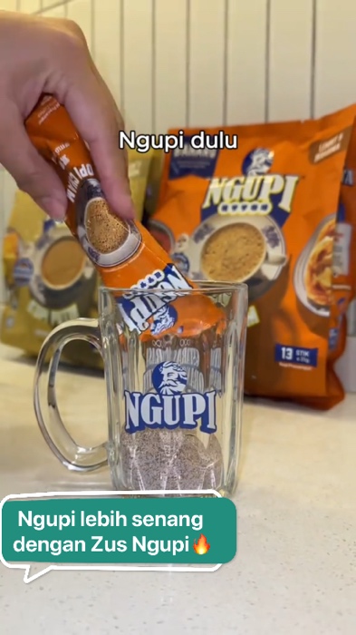 Lepas ni nak #Ngupi kat rumah pun senang dengan #ZusNgupi ☕️#zuscoffee#kopizus#zus3in1#zussachet#zuscoffeesachet#kopi#coffee#coffeezus#kopi3in1#fyp