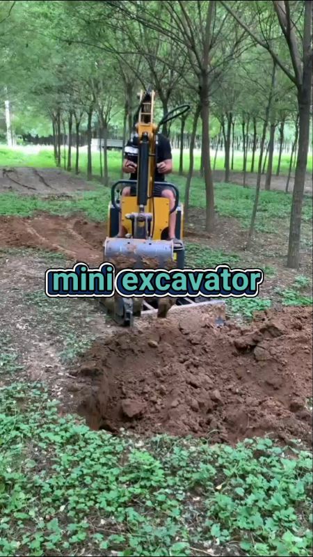Kerja lebih cepat, kos lebih rendah! Mini excavator 1 ton direka khas untuk efisiensi maksimum. Pelaburan kecil, pulangan besar. 🔧 #electronicszone#s