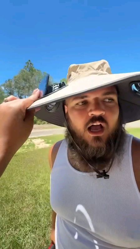 Solar Power Fan Hat for #hotday #fanhat  #solar #husband #wife