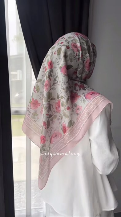 Tudung bawal — cantik sangat #tudungbawal #tudungmurah #bawalcotton #bawalprinted
